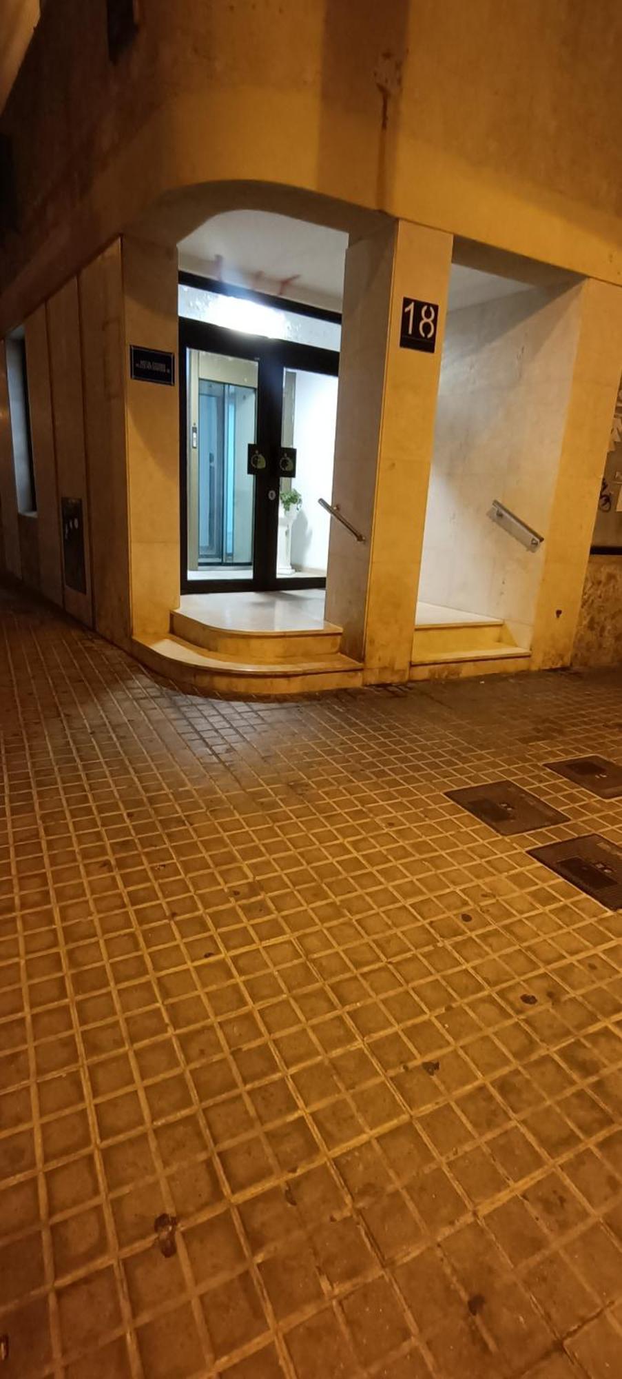 Hostal Estudios Badalona Eksteriør billede