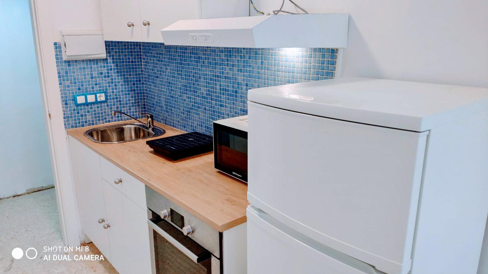Hostal Estudios Badalona Eksteriør billede