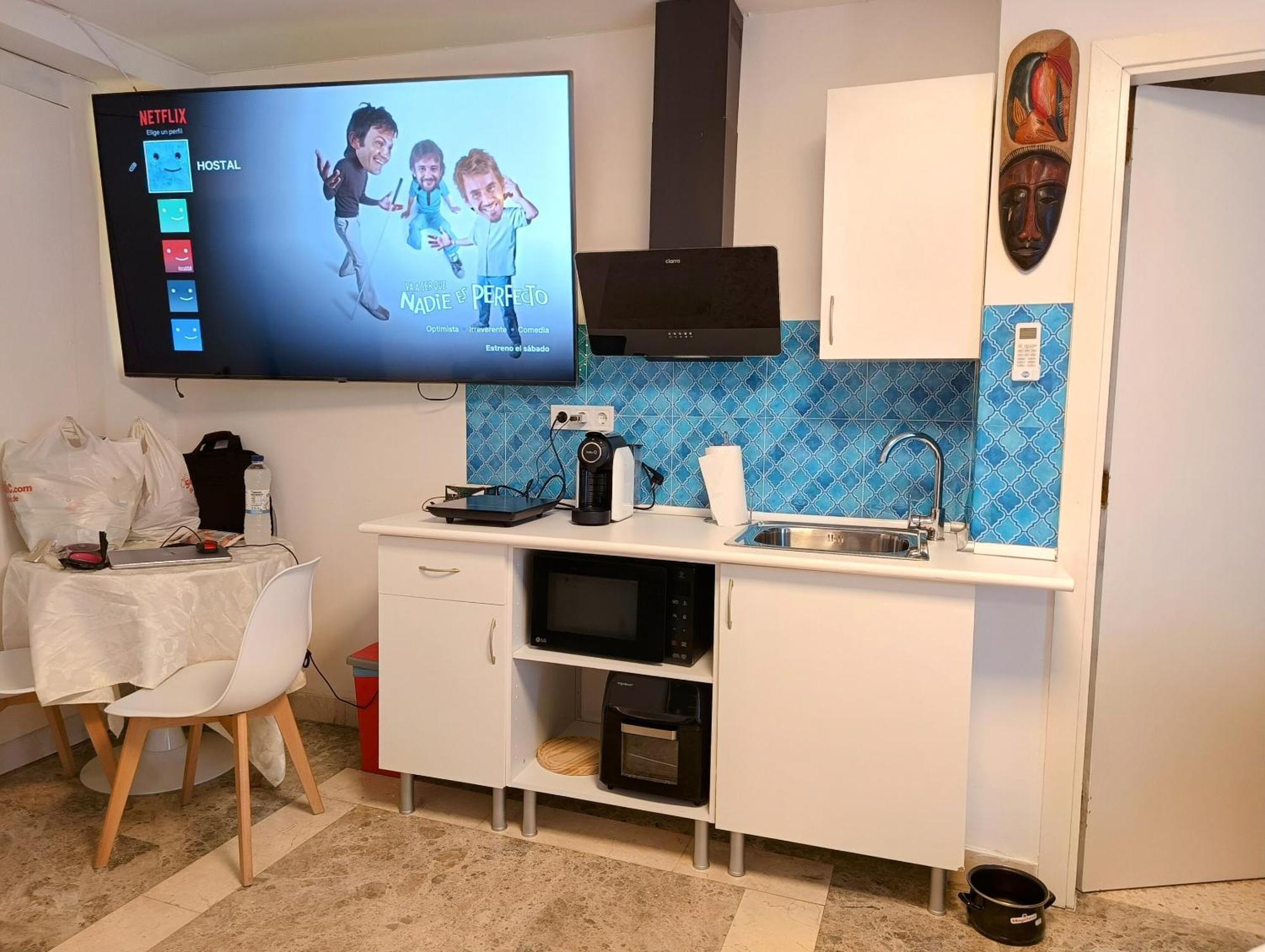 Hostal Estudios Badalona Eksteriør billede